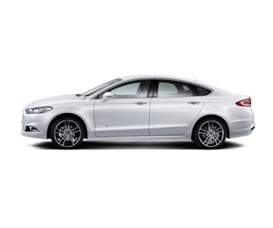 novyj-sedan-ford-mondeo-upal-v-cene